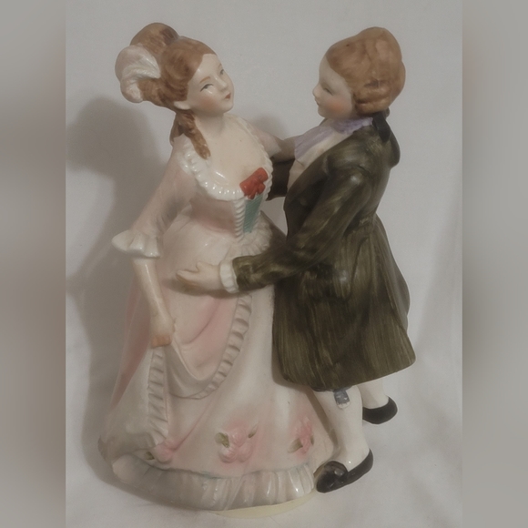 Vintage Sankyo Music Box Victorian Dancing Couple Japan - Picture 7 of 12